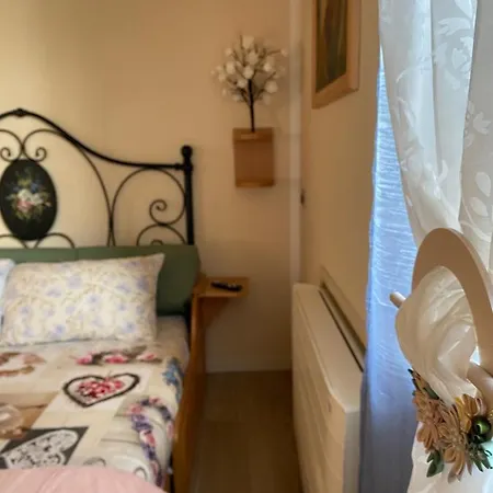 Roseto Holidays Azzurro Bed & Breakfast