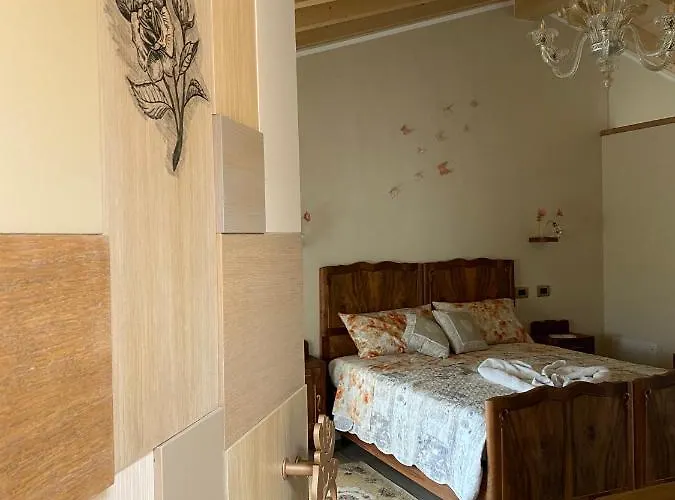 فندق مبيت وإفطار Roseto Holidays Azzurro 3*