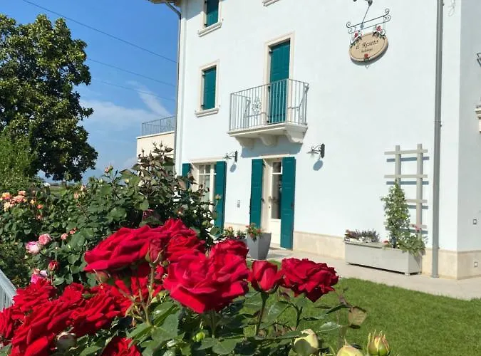 Roseto Holidays Azzurro Cavalcaselle