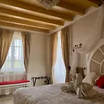Roseto Holidays Azzurro Bed & Breakfast 4*