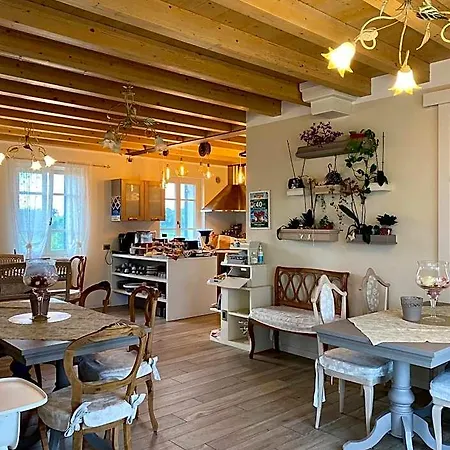 住宿加早餐酒店 Roseto Holidays Azzurro