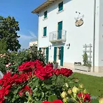 Roseto Holidays Azzurro Cavalcaselle