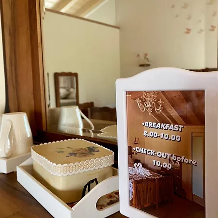 Roseto Holidays Azzurro Bed & Breakfast 3*